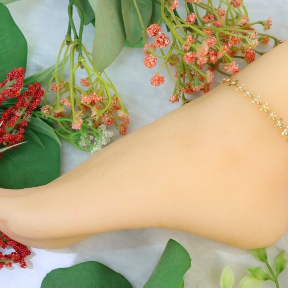 "New Beautiful Design Anklet for Women/Girls, Gift, A708 - Picture 5 of 10